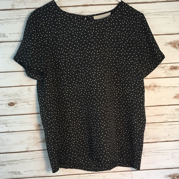 LOFT Tops - Ann Taylor LOFT black/white polka dot shift top XS